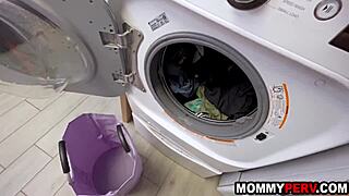 uhh, stepmom sucks stepson for chores, so hottt!