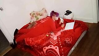 Kamora Rose Works From Home