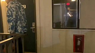 Fucking Nasty Applebee's Waitress with My Man in Wild 3some