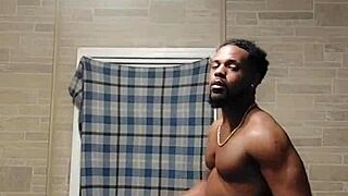 tips for booty eating 😋 with fat ass in doggystyle