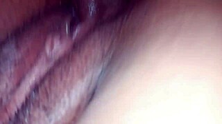 Estrenando Nuevo Culito Grande Y Jugoso En En Sofa Asta Que Se Le Sale Toda La Leche Pidiendo Mas