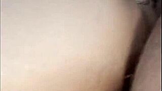 The maid gets intimate in the bed