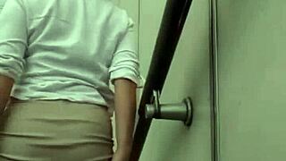 Wow, Danabarzagli, my wild metro rides in Mexico City are insane, can’t believe the huge gaping views! 😜