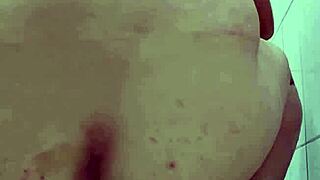 i watch dutch fag stretch his boy pussy