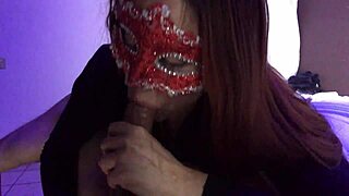 full body fishnets make me hornier than usual 😈