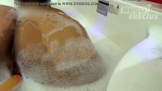 gordita passes casting in the jacuzzi with an erect dildo