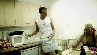 lick my pussy in the kitchen until i cum.