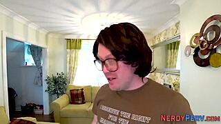 Inked UK resident gives a blowjob to a nerd from Leeds