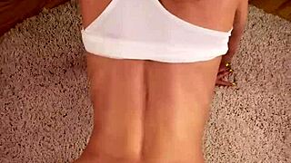 i gave a huge facial to this horny beauty