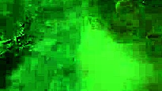 टिफनी मोंटावानी और पिटोको झरने के पास वाइल्ड हो गए