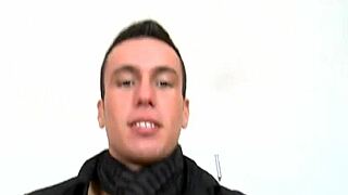 Gay Oral Action in Raw Hardcore Scene