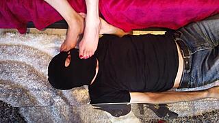 i worship nylon stockings and bare feet