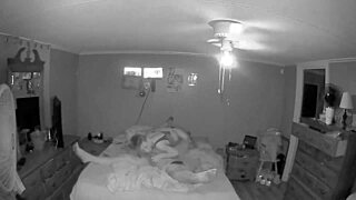 Brunette Bitch Loves Sucking Big Cocks 😘