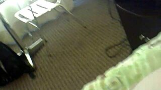 Peruvian Screams In Doggystyle Riding