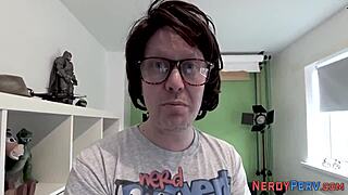 I tricked the nerd into getting his first blowjob from me