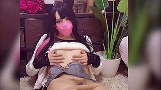 Himo Pan Cat-Ear Ladyboy Masturbates Live on Stream