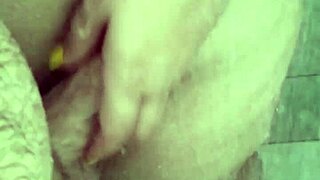 tasty moment in the bath