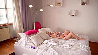 Wow, Zazie Skymm Fills Her Sweet Pink Pussy With Purple Toy!