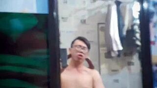 Vietnamese Gay Top Sucks Big Cock