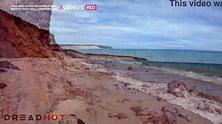 Fucking Dreadhot Under Cliff in Public