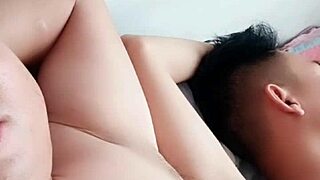 Hairdresser and boyfriend share moments