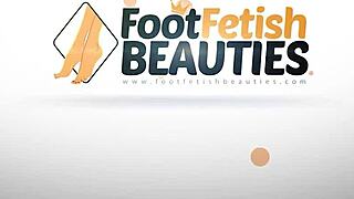 Feeling Aroused By Three Hot Girls Spreading Toes