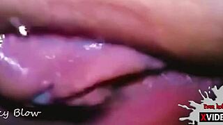 Watch this amateur gay couple in sensual pussy licking and bareback riding up close!