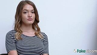 क्यूट रेडहेड चोरी करते हुए कैच होती है रफ कंसिक्वेंसेज फेस करती है