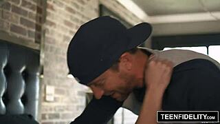 Kirsten Lee gets creampied by coach! 😏