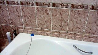 Milf Pissing in Bath for Wet Fetish Compilation.