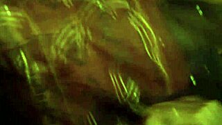 indian milf's arousing dance moves turn me on