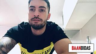 cara, um fan espanhol conhece uma chica sexy teen 18+ en tinder e se la coje no carro