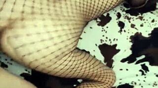 Hey, sexwife, take it from husband's friend!