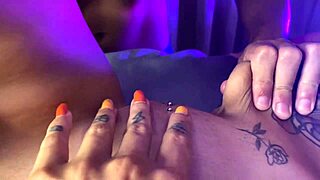 मैंने प्यार किया जब उसने मेरी ब्राजीलियन चूत चाटी जब तक मैं स्क्वर्ट नहीं हुई